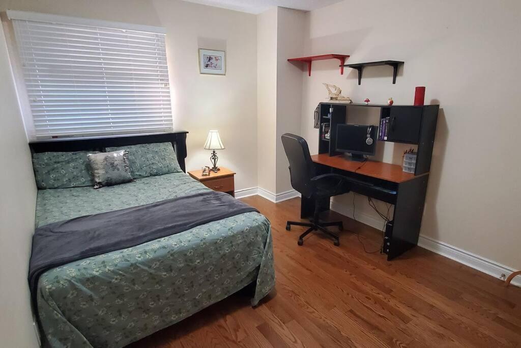 Beautiful House In Mississauga Appartement Buitenkant foto
