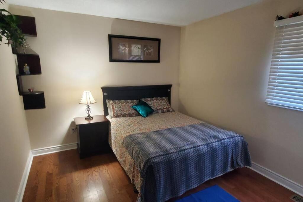Beautiful House In Mississauga Appartement Buitenkant foto